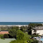 Aurelia Hotel 4*