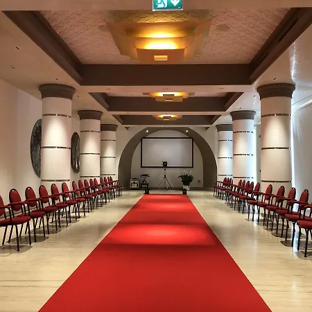 Aurelia Milano Marittima