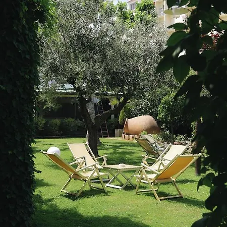 Aurelia Hotel